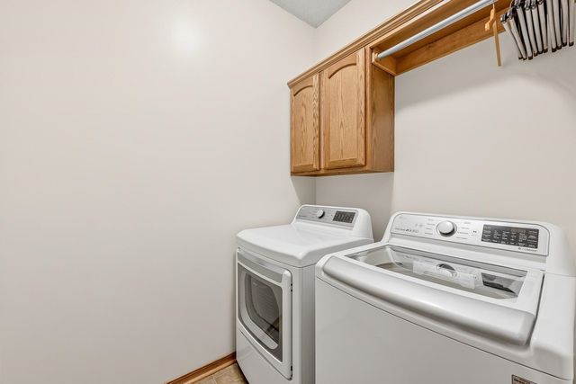 2570 N Shefford St, Wichita, KS 67205