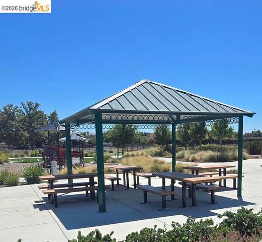 1862 Chandler Dr, Brentwood, CA 94513
