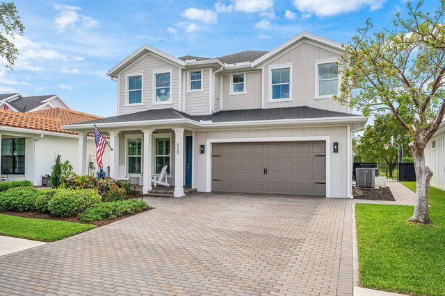 933 Deer Haven Drive, Loxahatchee, FL 33470