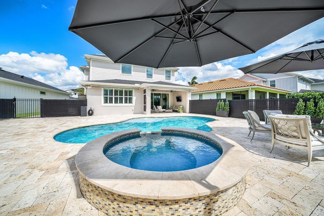 933 Deer Haven Drive, Loxahatchee, FL 33470