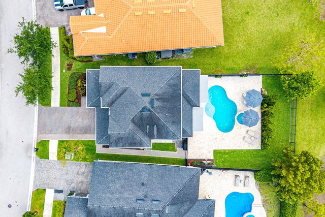 933 Deer Haven Drive, Loxahatchee, FL 33470