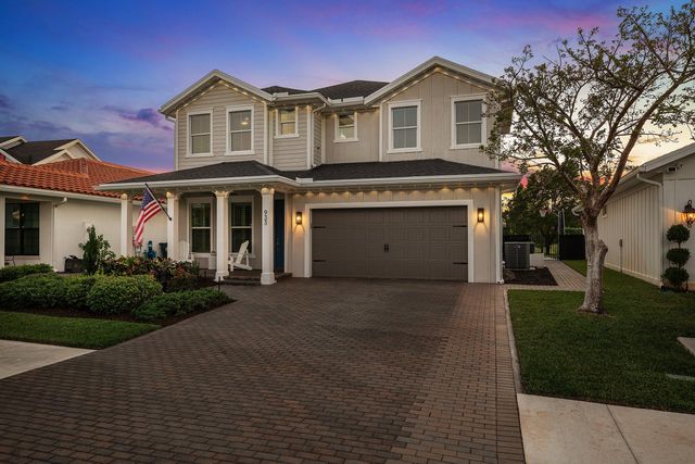 933 Deer Haven Drive, Loxahatchee, FL 33470