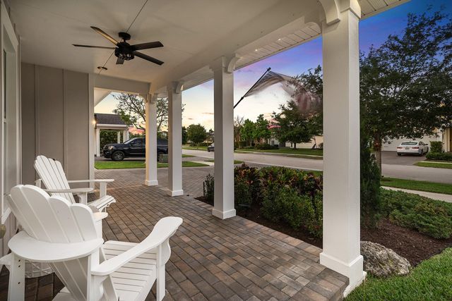 933 Deer Haven Drive, Loxahatchee, FL 33470