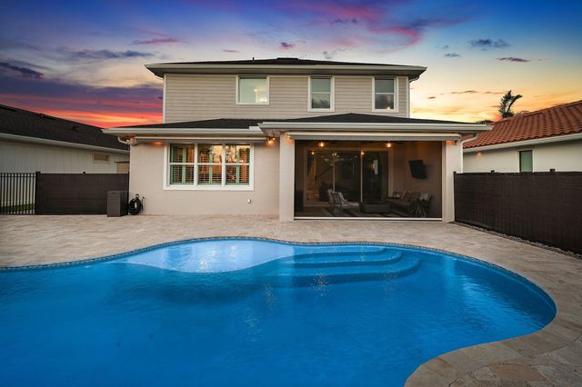 933 Deer Haven Drive, Loxahatchee, FL 33470