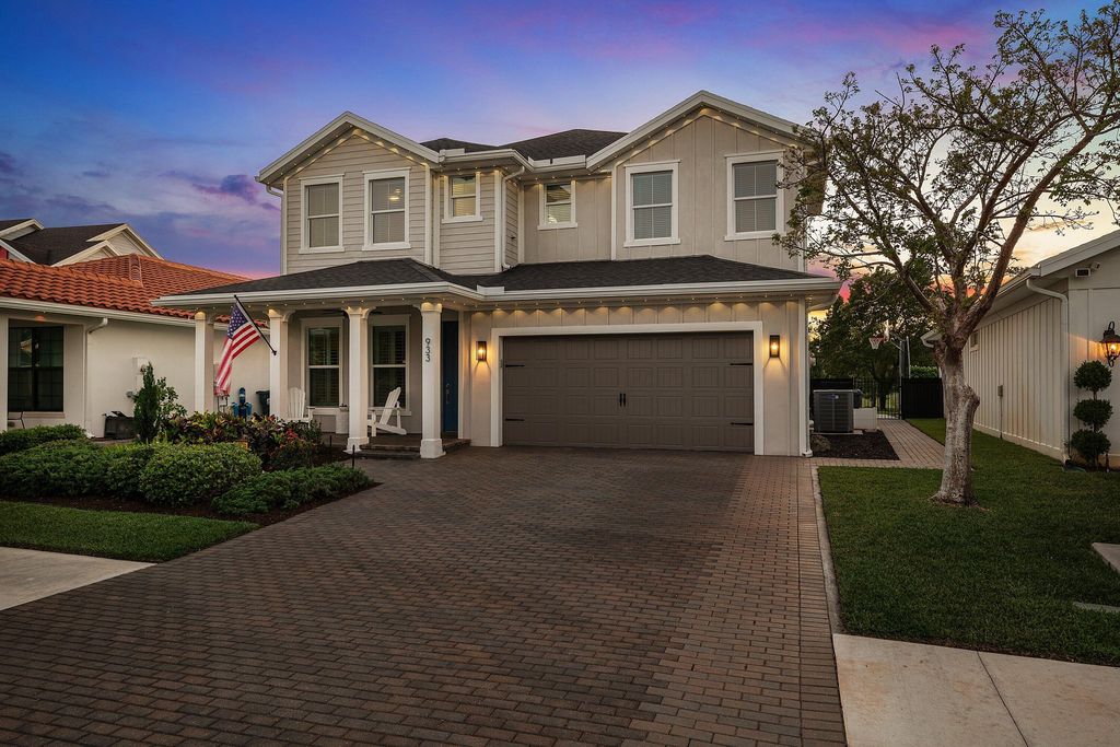 933 Deer Haven Drive, Loxahatchee, FL 33470