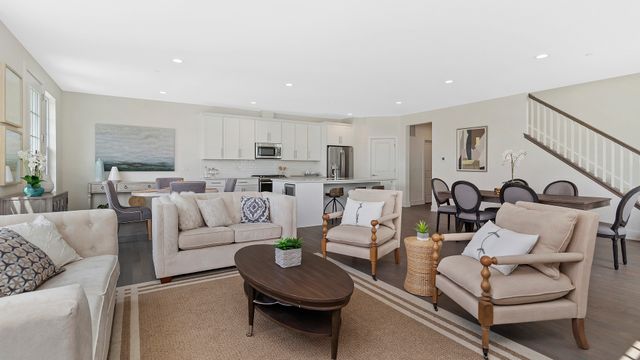 718 Derby Lane, Barrington, IL 60010