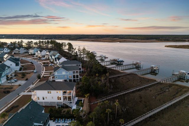 2922 River Vista Way, Mount Pleasant, SC 29466