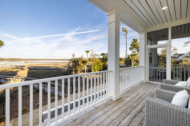 2922 River Vista Way, Mount Pleasant, SC 29466