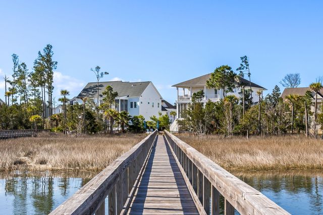 2922 River Vista Way, Mount Pleasant, SC 29466