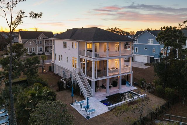 2922 River Vista Way, Mount Pleasant, SC 29466