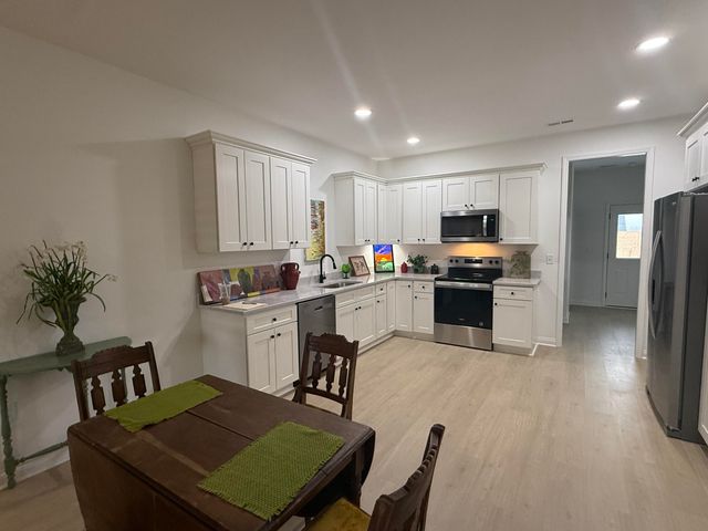 834 Ridgewood Drive 6, Berea, KY 40403