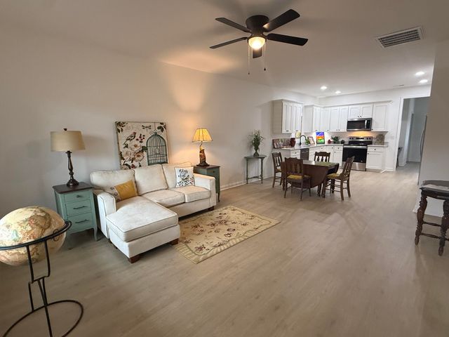 834 Ridgewood Drive 6, Berea, KY 40403