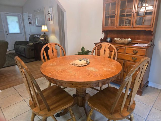 3007 N 21st Ave, Milton, FL 32583