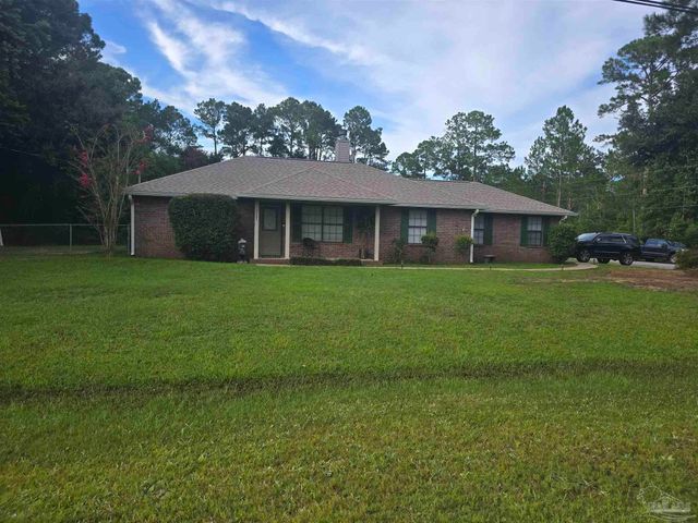 3007 N 21st Ave, Milton, FL 32583