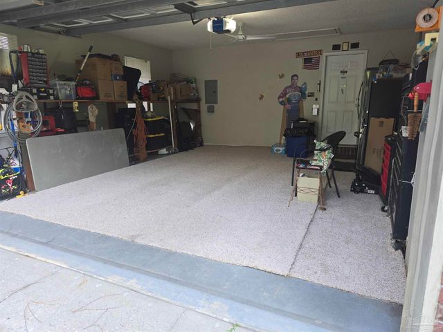 3007 N 21st Ave, Milton, FL 32583