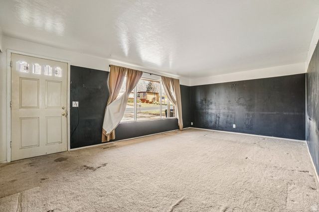 333 E 3100 N, North Ogden, UT 84414