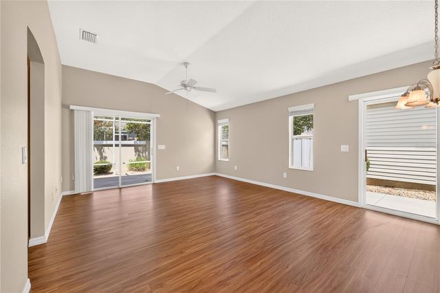 1933 FIDDLEWOOD PLACE, The Villages, FL 32162