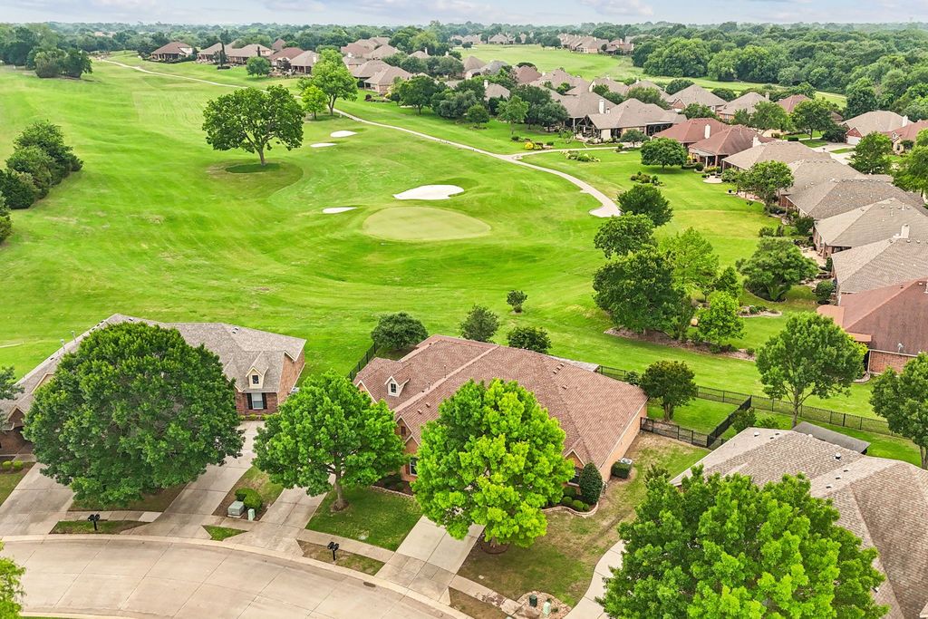 1304 Shinnecock Court, Fairview, TX 75069