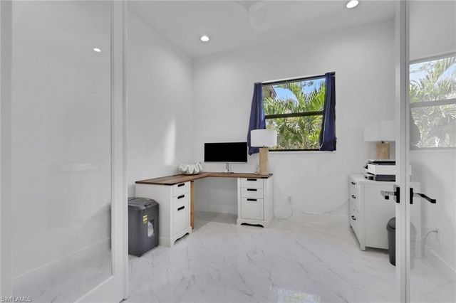 491 9th ST SW, Naples, FL 34117