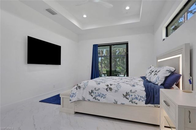 491 9th ST SW, Naples, FL 34117