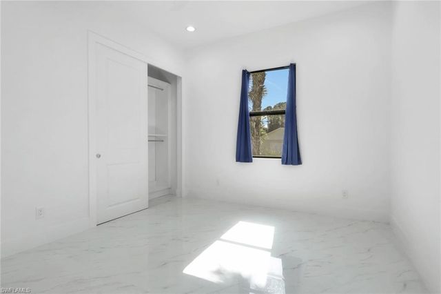 491 9th ST SW, Naples, FL 34117