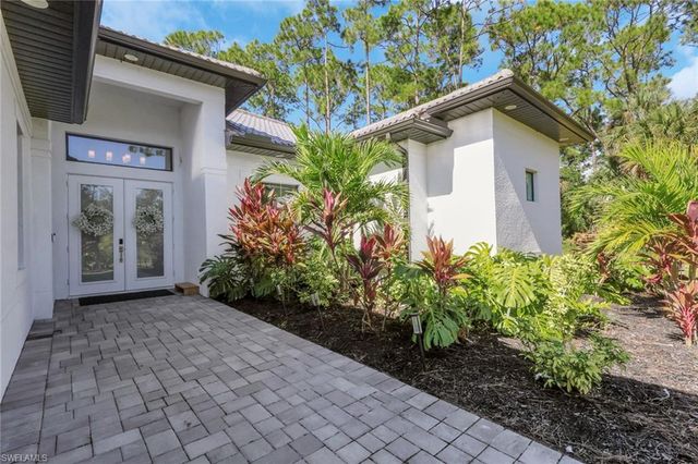 491 9th ST SW, Naples, FL 34117