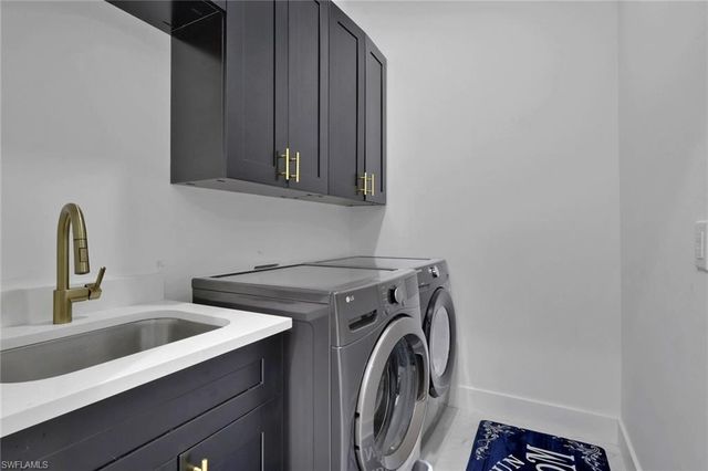 491 9th ST SW, Naples, FL 34117