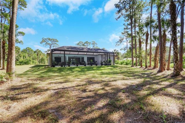 491 9th ST SW, Naples, FL 34117