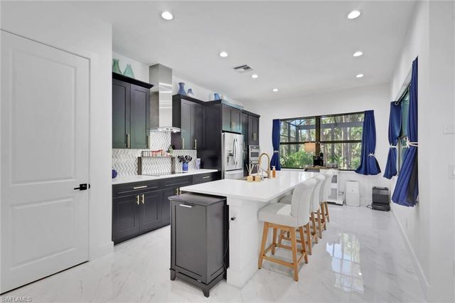 491 9th ST SW, Naples, FL 34117