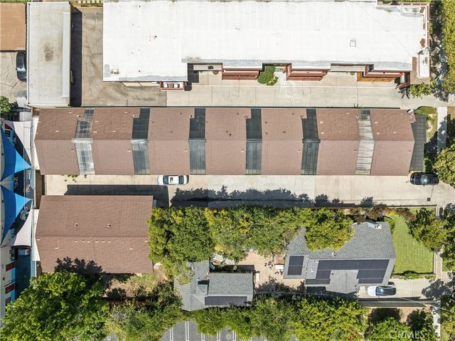 63 N Roosevelt 2, Pasadena, CA 91107