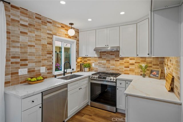 63 N Roosevelt 2, Pasadena, CA 91107