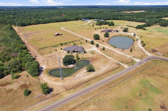 4182 Hidden Meadow Drive, Quinlan, TX 75474