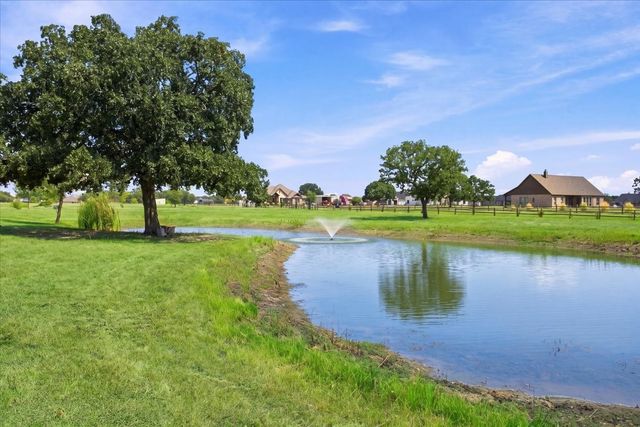 4182 Hidden Meadow Drive, Quinlan, TX 75474