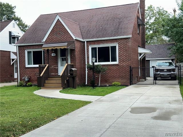 83 Kirkwood Drive, West Seneca, NY 14224