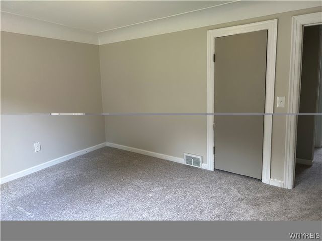83 Kirkwood Drive, West Seneca, NY 14224