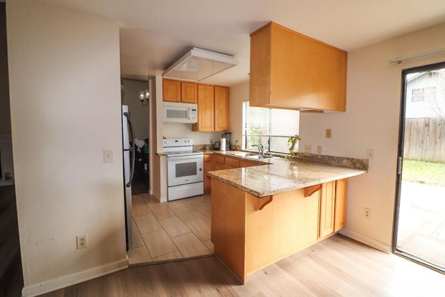 1188 RIO ROYAL, Sacramento, CA 95834