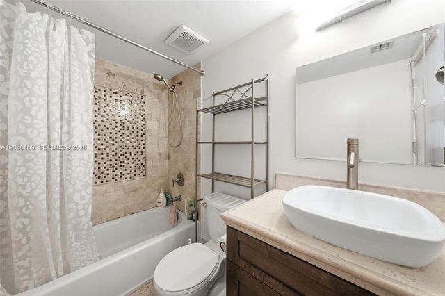 3440 NE 192nd Street 1PA, Aventura, FL 33180
