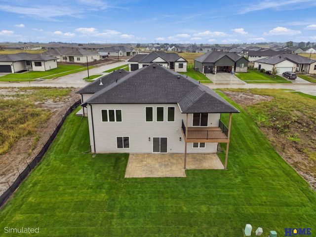 8720 Honeybee Lane, Lincoln, NE 68526