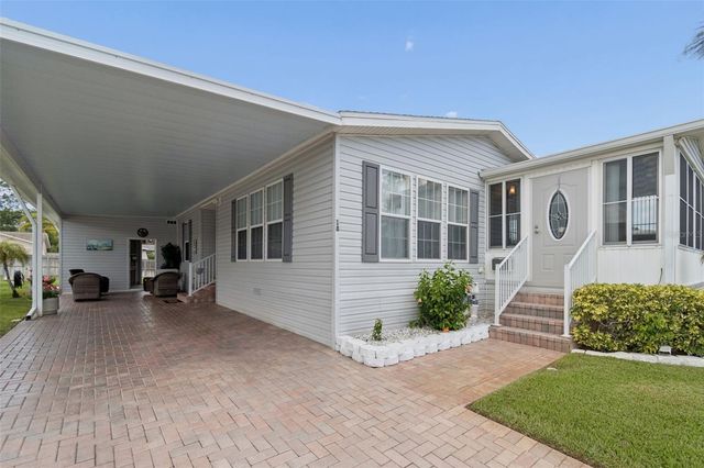 18 MOUNTAIN LAUREL DRIVE, Palm Harbor, FL 34684