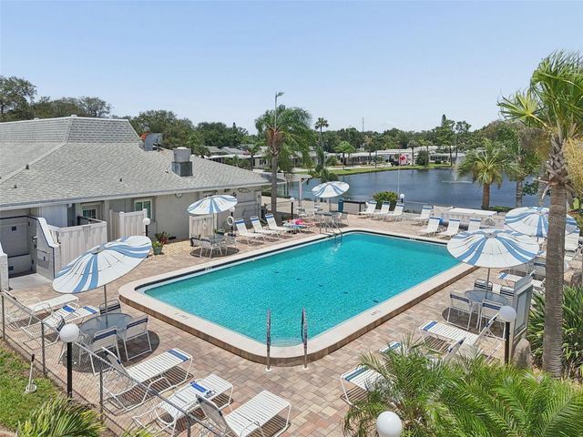 18 MOUNTAIN LAUREL DRIVE, Palm Harbor, FL 34684