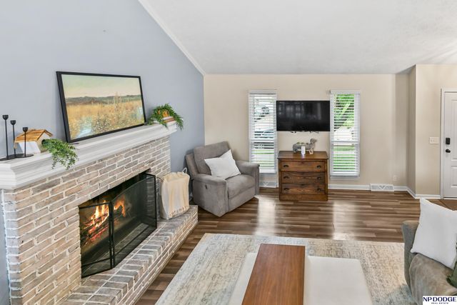 13010 Edna Street, Omaha, NE 68138