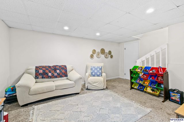 13010 Edna Street, Omaha, NE 68138