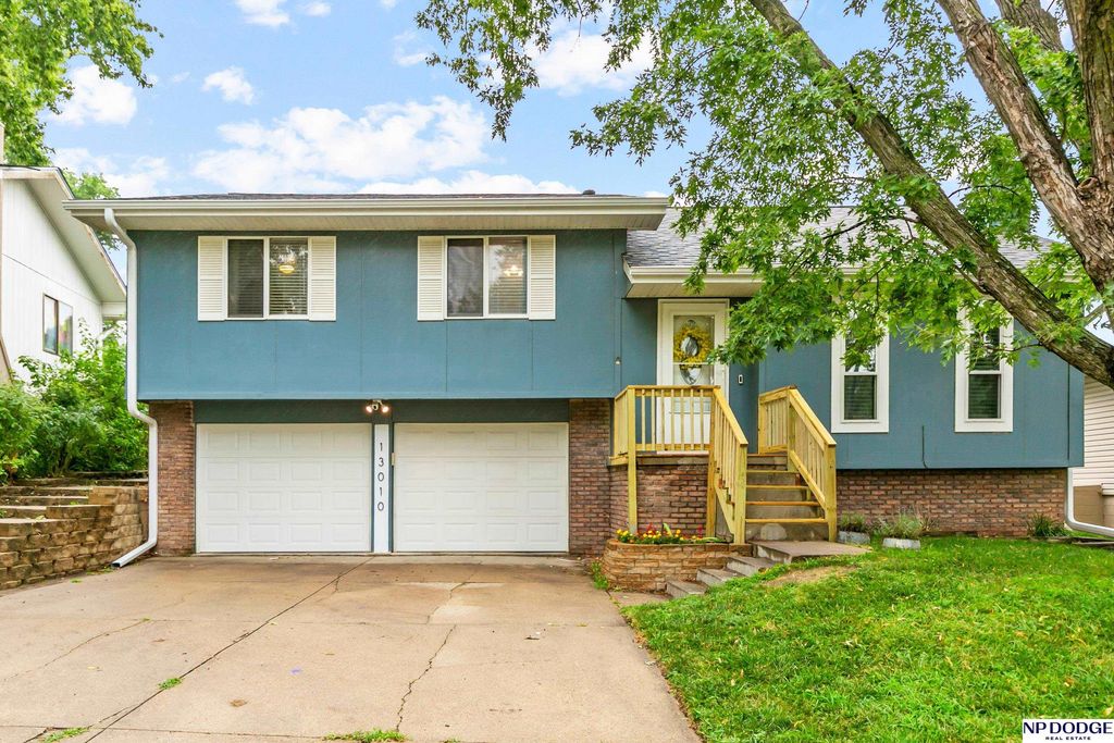 13010 Edna Street, Omaha, NE 68138