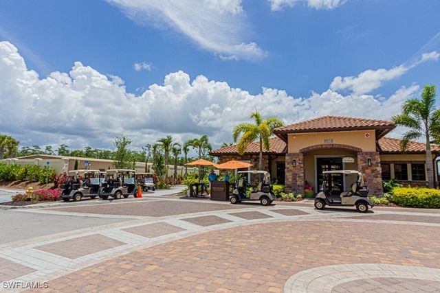 9378 Pocida CT 202, Naples, FL 34119