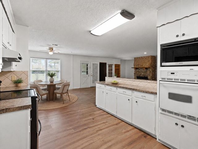 1717 Jones Street, Alvin, TX 77511