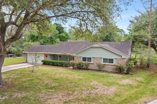 1717 Jones Street, Alvin, TX 77511