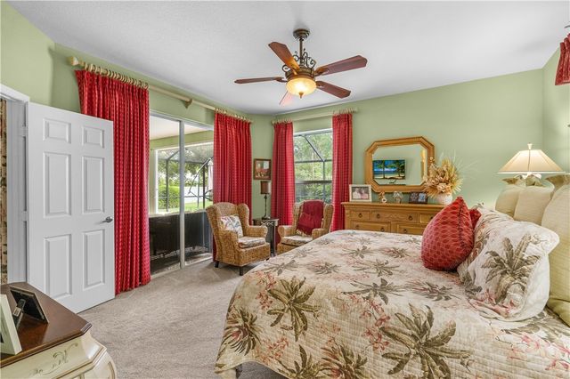210 Champagne Court SW, Vero Beach, FL 32968