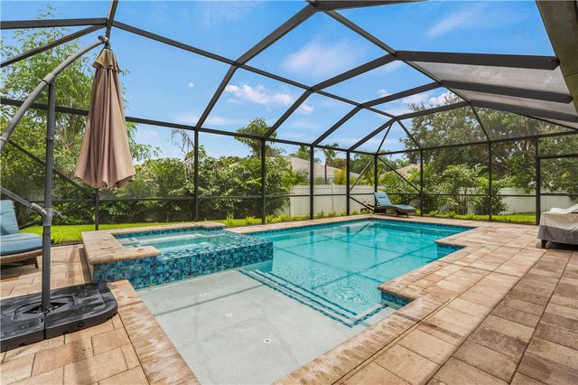 210 Champagne Court SW, Vero Beach, FL 32968