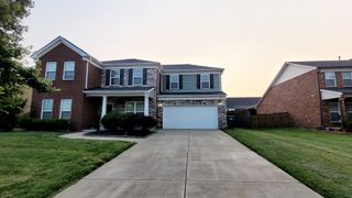 2824 Kaye Dr, Thompsons Station, TN 37179