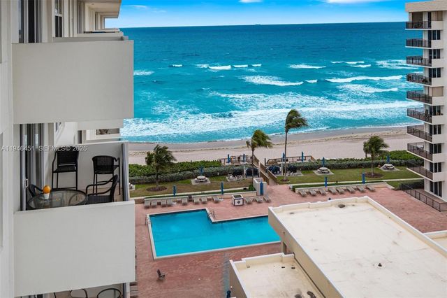 1149 Hillsboro Mile PH2N, Hillsboro Beach, FL 33062